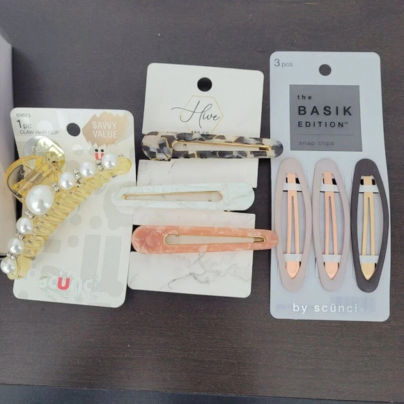 Bundle of 4 Packages Scunci Hair Accessory Gift Set 16CT - Picture 3 of 4